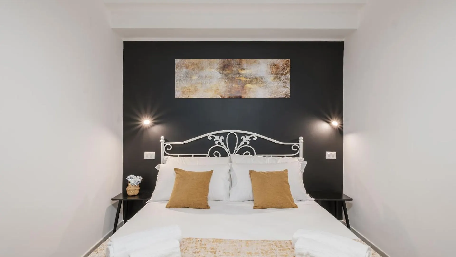 Penzion Sa Domu Colorada- Eleganza E Comfort Nel Centro Di Villasimius Itálie